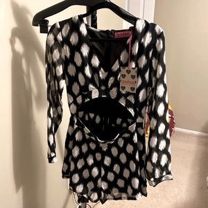 Boohoo Summer dress and romper size 6
